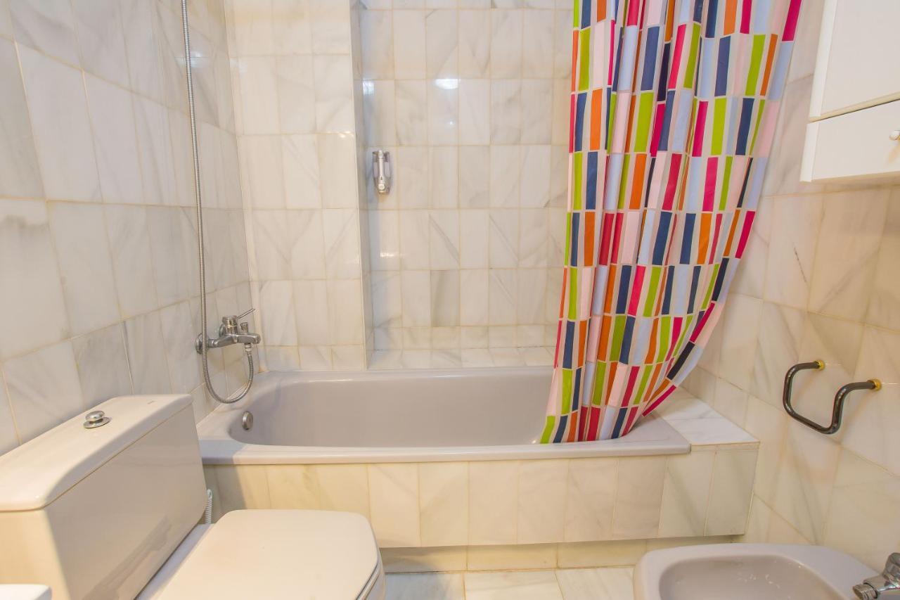 Qh Puerta Real Apartment Granada Exterior foto