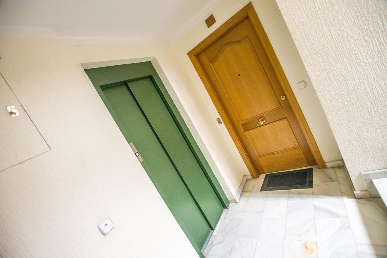 Qh Puerta Real Apartment Granada Exterior foto